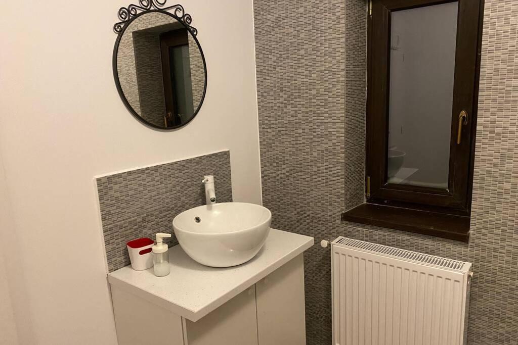 Casa Skadi, Zamora,Buşteni Exteriér fotografie