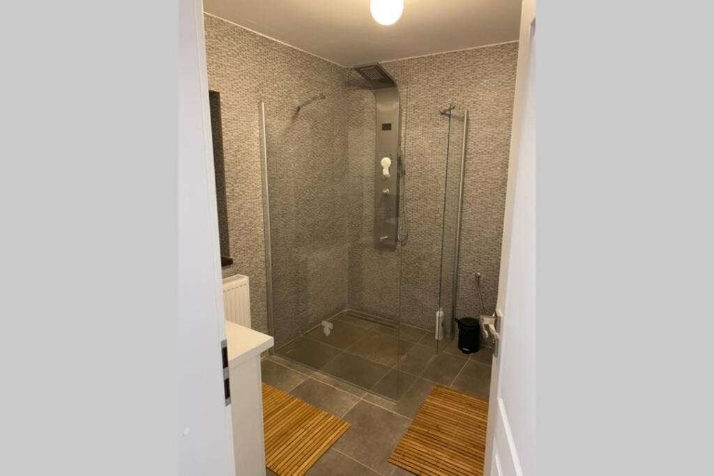 Casa Skadi, Zamora,Buşteni Exteriér fotografie