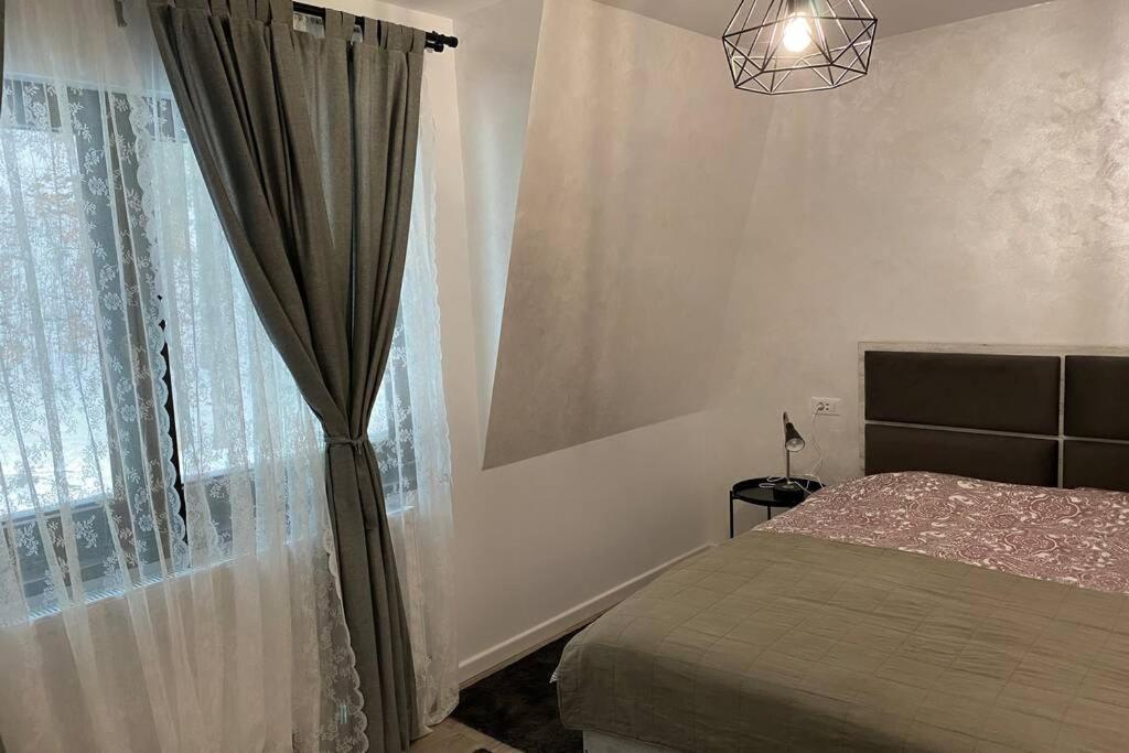 Casa Skadi, Zamora,Buşteni Exteriér fotografie